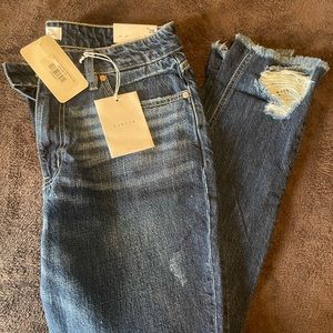 KanCan boyfriend jeans 9/28